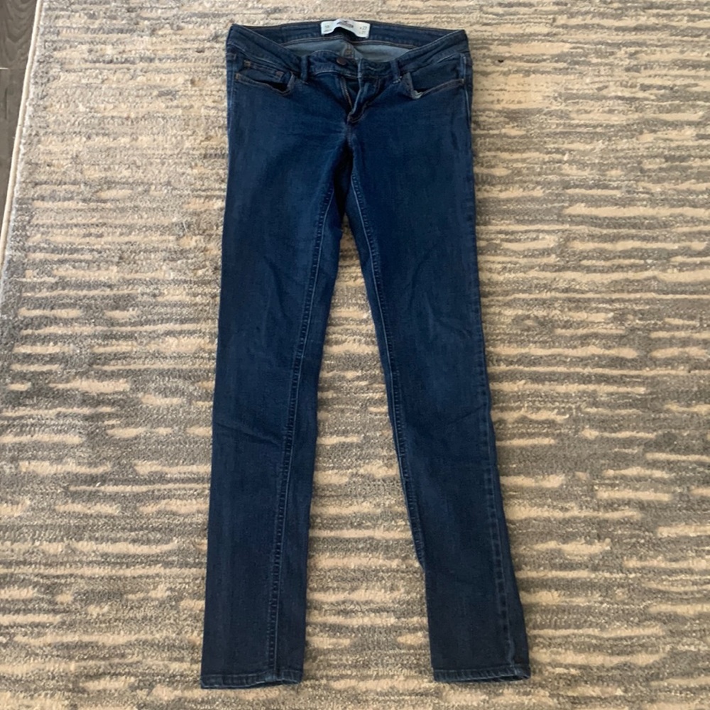 Hollister skinny jeans